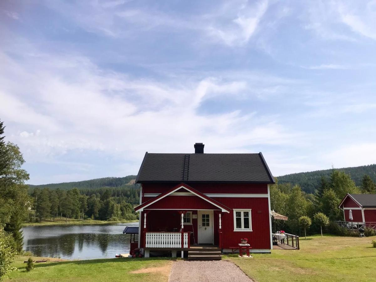 Villa Granhede -Sjoelaege Med Badtunna, Eldstad Med Mera Турсбю Экстерьер фото